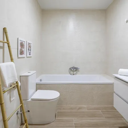 Precioso Duplex A Puertas Del Centro Historico By Prishomes * بونتيفيذرا